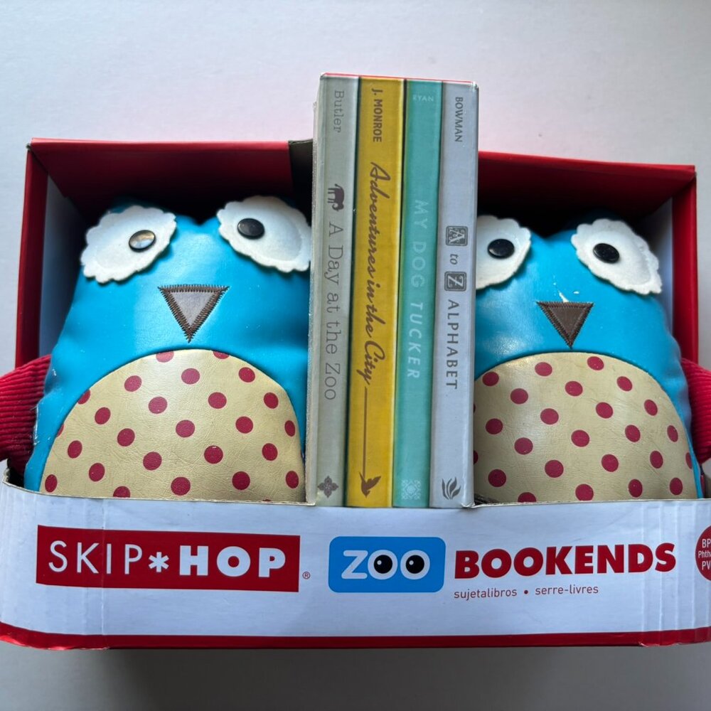 NEW Skip Hop Zoo Owl Bookends